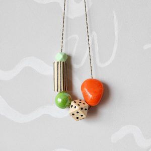Confetti naranja