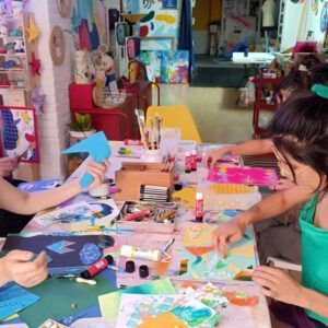 club Septiembre: Jueves de collage y vino (1 o 4 sesiones)